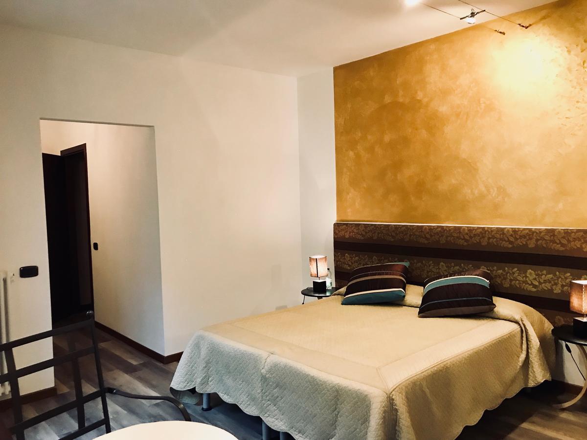 Alla Galleria B&B Верона Екстериор снимка