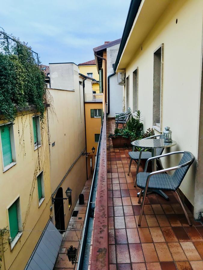 Alla Galleria B&B Верона Екстериор снимка